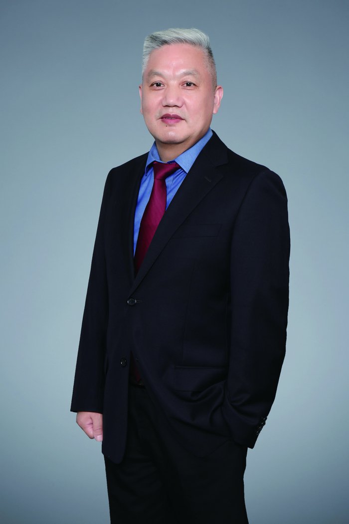 杨成长委员建言资本市场：服务未来产业与新消费，区域协调发展需多措并举。