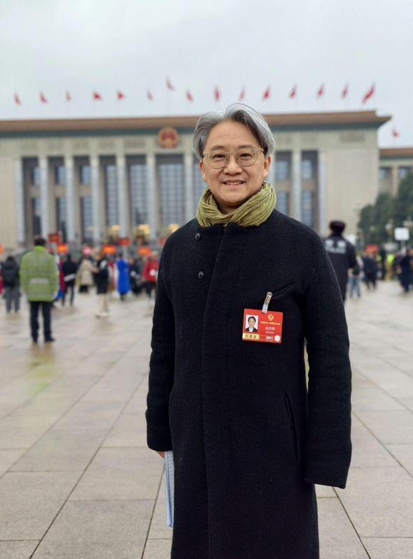 一位博士步入职场却遇壁垒;委员们为大器晚成者发声;公平机会终将到来。 情感心理 一位博士步入职场却遇壁垒;委员们为大器晚成者发声;公平机会终将到来。 情感心理