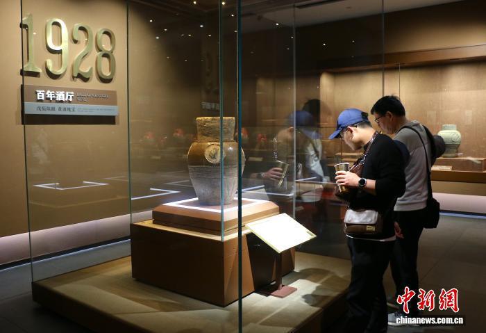  时光酿造的秘密：揭开绍兴黄酒百年陈韵的真相 文化旅游