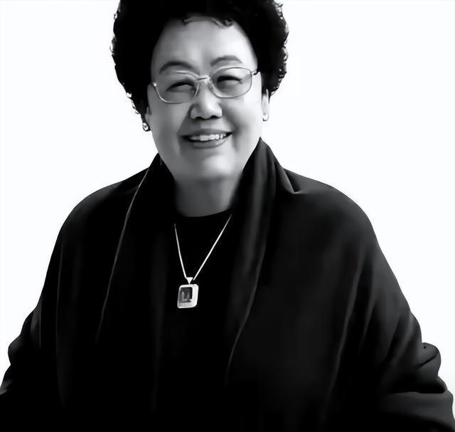  【商业底层逻辑】陈丽华的470亿帝国：姓氏决策背后的家族权力架构 股票财经 【商业底层逻辑】陈丽华的470亿帝国：姓氏决策背后的家族权力架构 股票财经 【商业底层逻辑】陈丽华的470亿帝国：姓氏决策背后的家族权力架构 股票财经 【商业底层逻辑】陈丽华的470亿帝国：姓氏决策背后的家族权力架构 股票财经