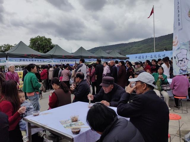 技术赋能乡村美食产业:蓝田县村厨争霸赛的系统性解构与实践探索 新闻 技术赋能乡村美食产业:蓝田县村厨争霸赛的系统性解构与实践探索 新闻 技术赋能乡村美食产业:蓝田县村厨争霸赛的系统性解构与实践探索 新闻