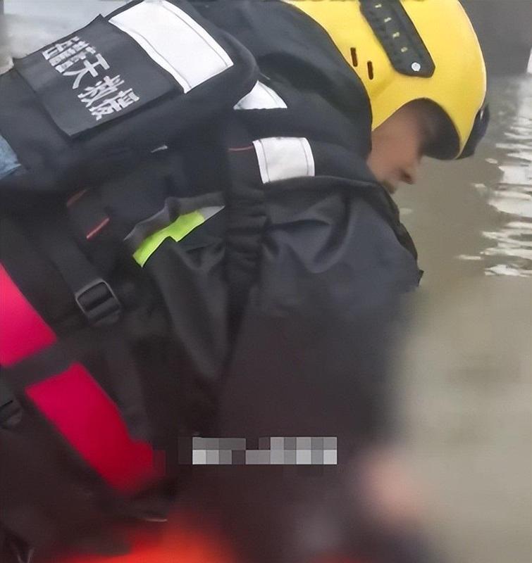 【水文安全】深度解析:半米积水如何成为致命陷阱——湘江溺水事故的技术复盘与风险防控 新闻 【水文安全】深度解析:半米积水如何成为致命陷阱——湘江溺水事故的技术复盘与风险防控 新闻 【水文安全】深度解析:半米积水如何成为致命陷阱——湘江溺水事故的技术复盘与风险防控 新闻 【水文安全】深度解析:半米积水如何成为致命陷阱——湘江溺水事故的技术复盘与风险防控 新闻